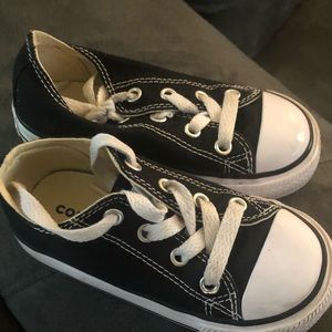 Size 7 Black Converse